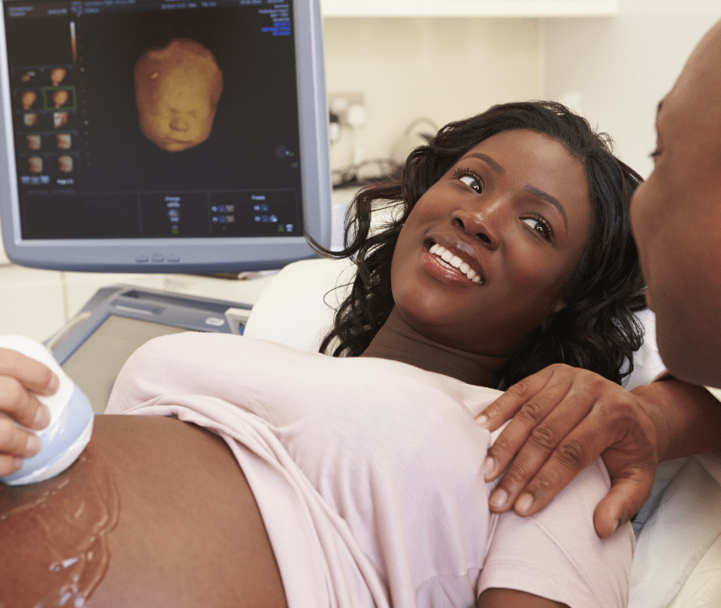 Making the Right Choice: OB/GYN or Midwife for Your Pregnancy Journey